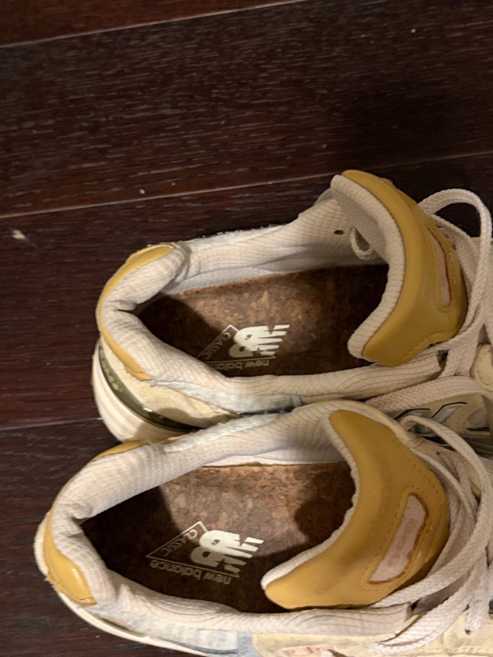 New Balance 992 Unisex Beige and Light Gray Sneakers- Needs TLC - Picture 4 of 10
